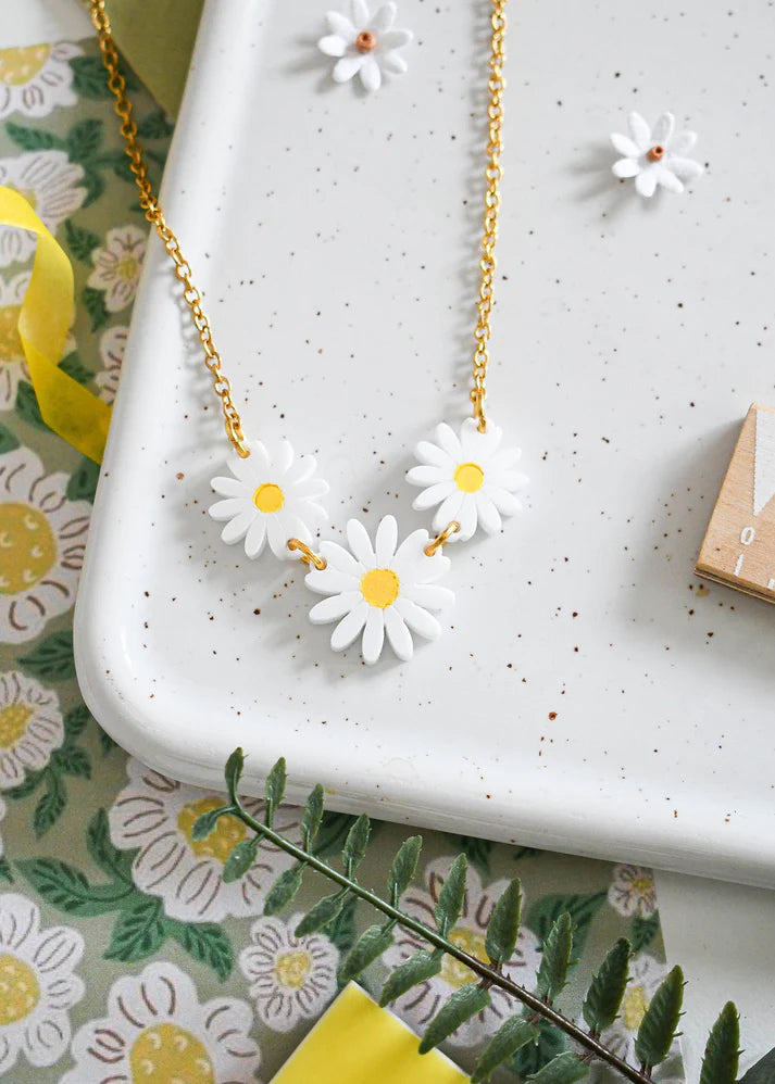 Daisy Chain Necklace - Acrylic