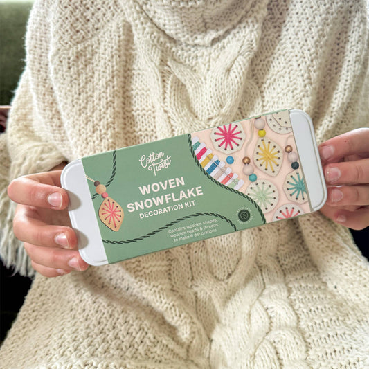 Woven Snowflake Christmas Decoration Kit