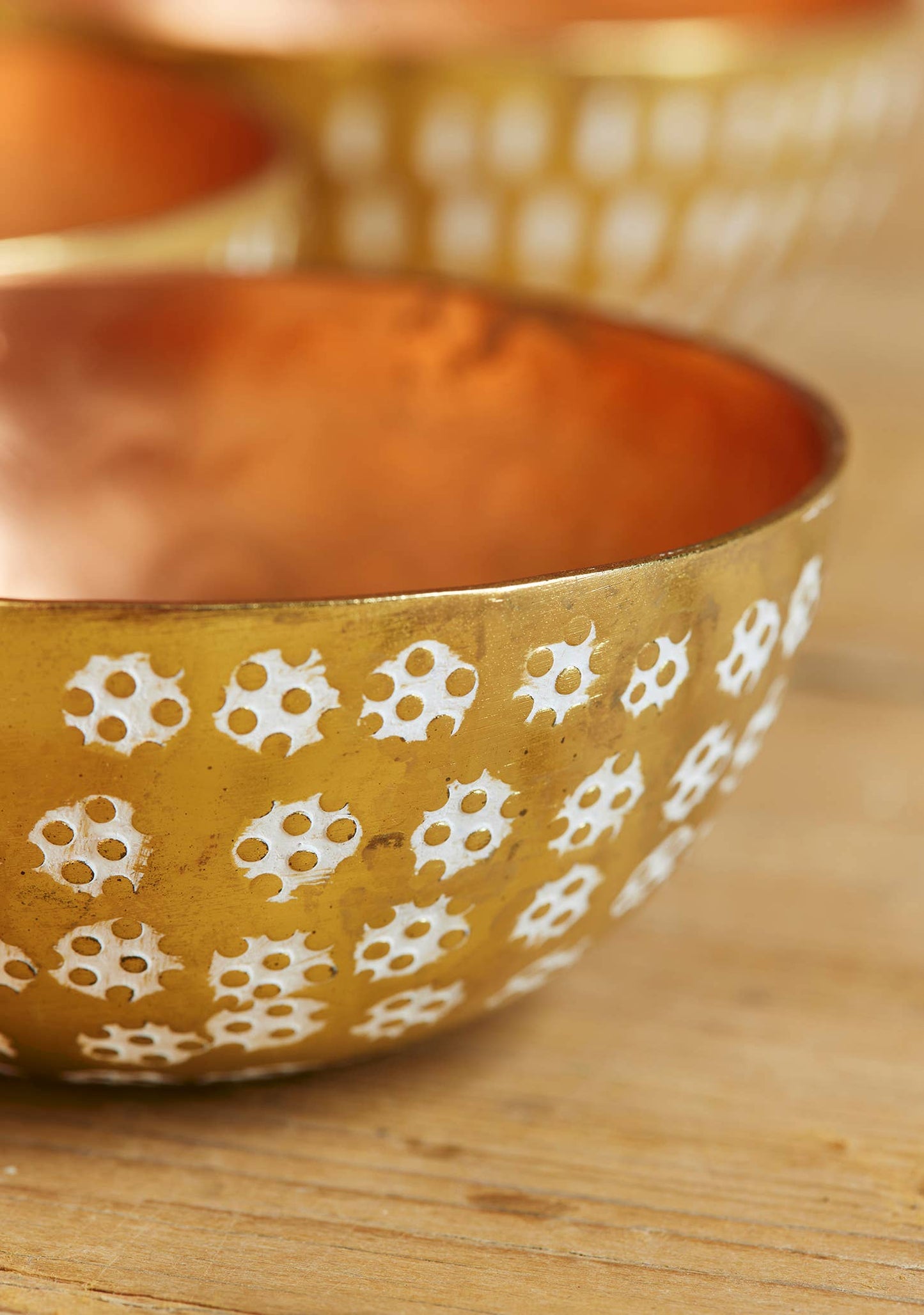 Hammered Bowl Brass Plated